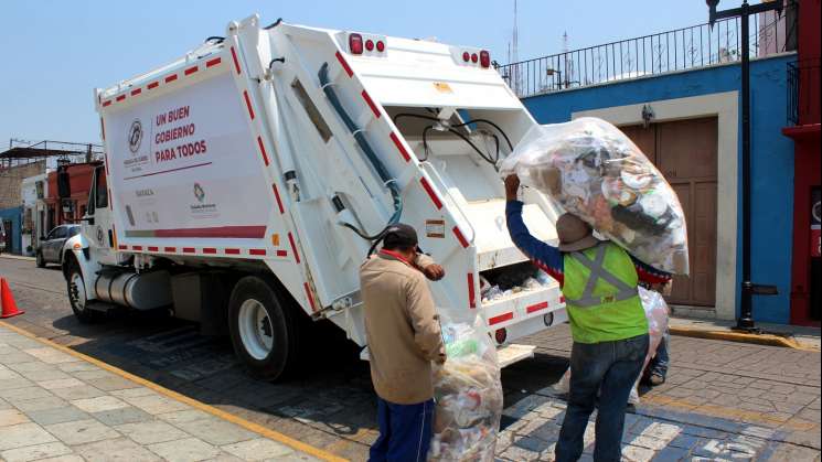 Van 12 personas detenidas en Oaxaca por tirar basura en la calle