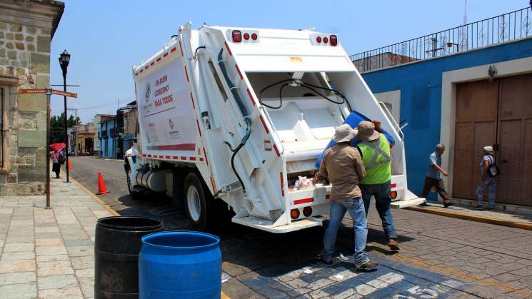 Servicio de recolección de basura gratuito en capital de Oaxaca