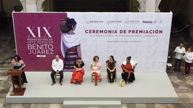 Otorgan XIX Premio Estatal de Arte Popular Benito Juárez 2019