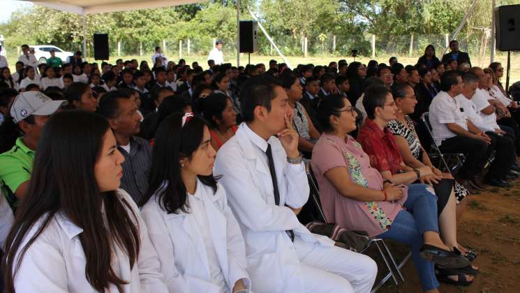 UNAM y UABJO inician programa de Prevención de Embarazos