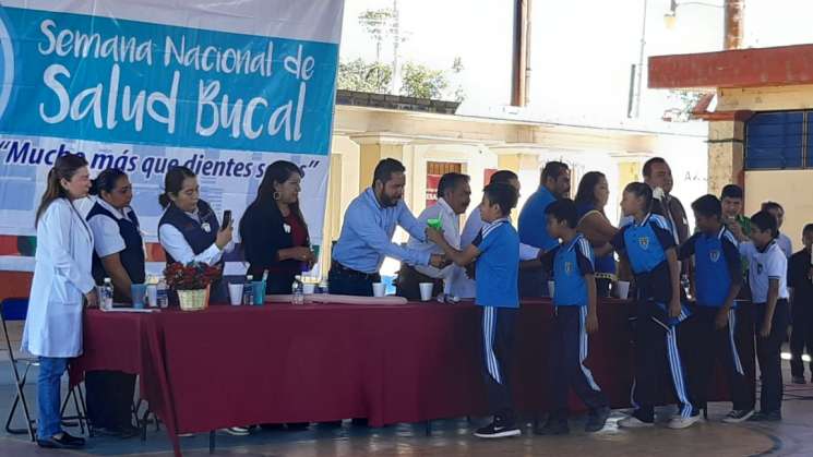 Realiza SSO en la Sierra acciones de salud bucal