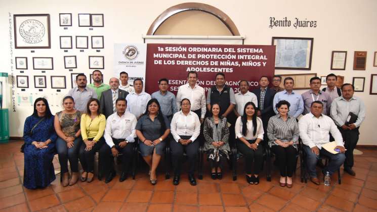 Presentan diagnóstico en niñez y adolescencia de Oaxaca de Juárez