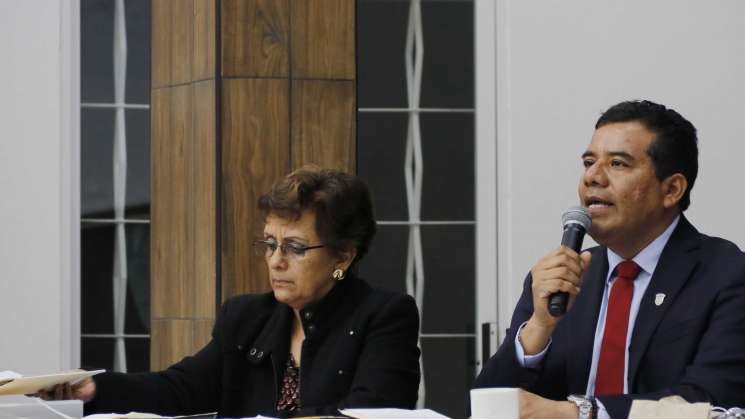 Urgen Reforma al Sistema de Pensiones y Jubilaciones de UABJO