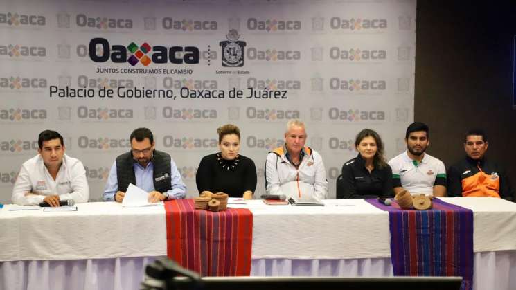  Icapet clausura 1ra generación de Mujeres Programando el futuro