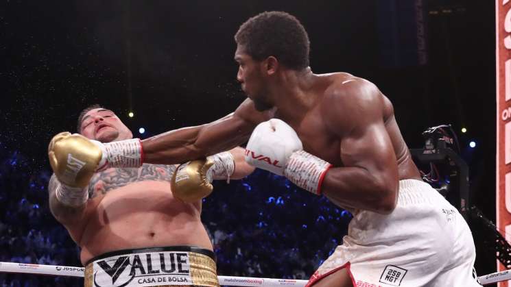 Anthony Joshua derrota al mexicano Andy Ruiz 