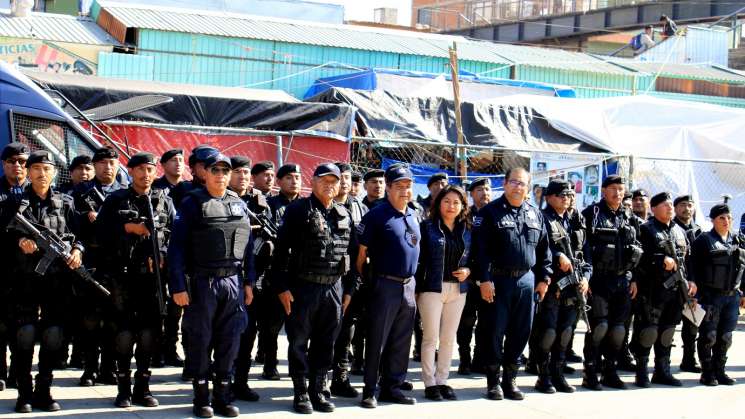 Inicia Ayuntamiento operativo decembrino en Mercado de Abasto