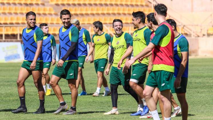 Arranca Alebrijes su pretemporada 