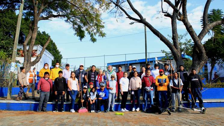 Recogen 10 toneladas de basura en el 11º tequio ciudadano