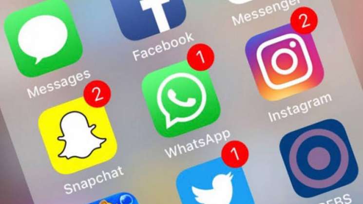 Usan Mexicanos 8 Horas Diarias De Whatsapp Facebook Y Twitter