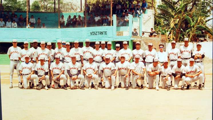 Guerreros cumple 24 años en la Liga Mexicana de Béisbol