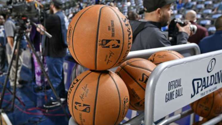  Suspendió NBA su temporada de forma indefinida