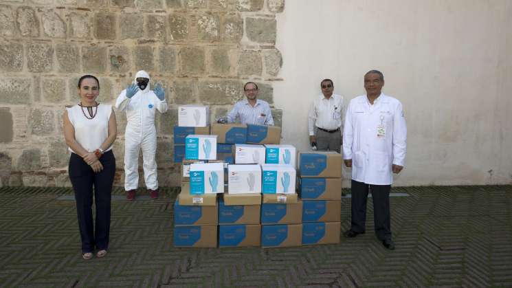 Dona la FAHHO equipo médico a instituciones de salud de Oaxaca