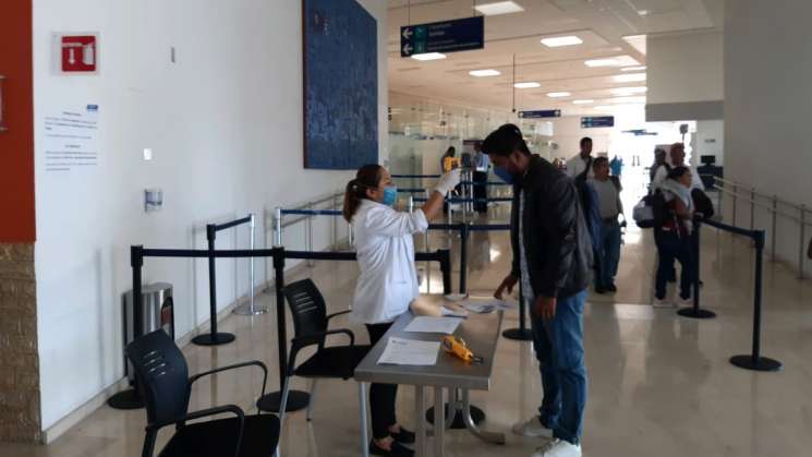 Aeropuerto Internacional de Oaxaca refuerza filtros contra COVID