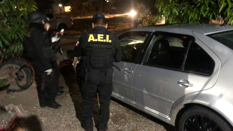 En operativo, caen director y elementos de policía en Loma Bonita