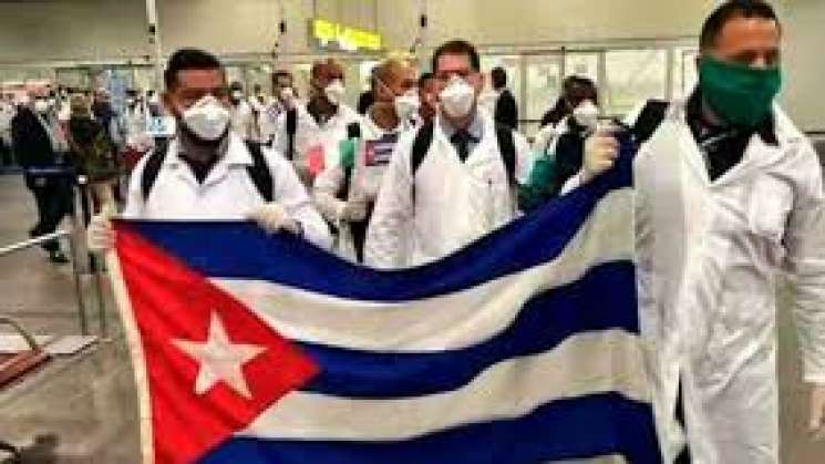 Cuba enviará a especialistas médicos a México