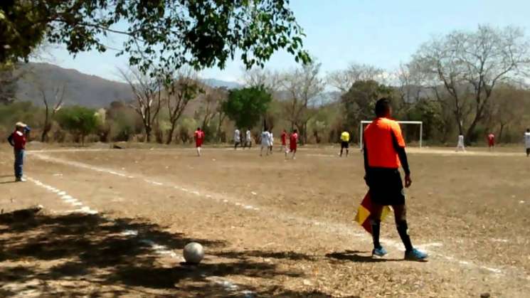 Crean en Oaxaca, Torneo de fútbol  Copa Covid-19