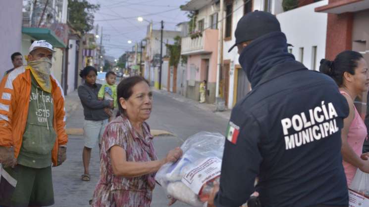 Municipio Capitalino refuerza apoyo alimentario en colonias