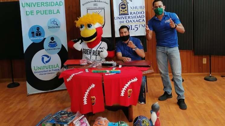 La FCFD-UABJO celebró el día del niño y la niña