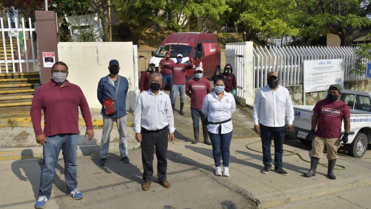 Desinfecta Ayuntamiento de Oaxaca de Juárez áreas comunes 