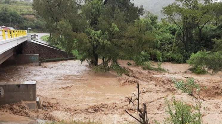 Por lluvias solicita Oaxaca Declaratoria de Emergencia