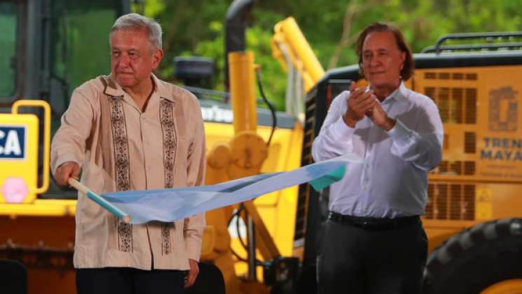  AMLO da banderazo de inicio a obras del Tren Maya