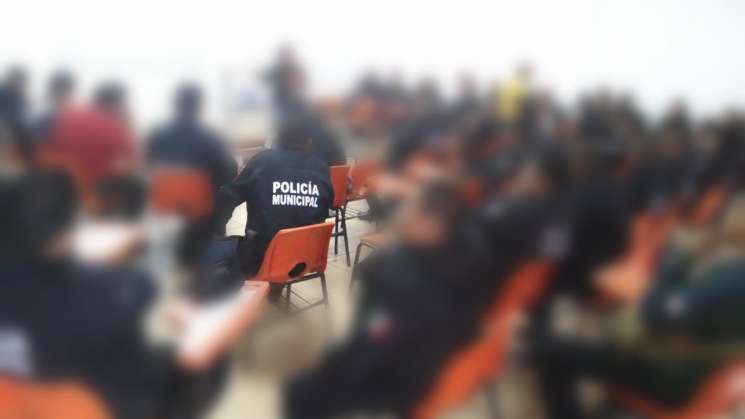 Advierte DDHPO crisis estructural en policías municipales