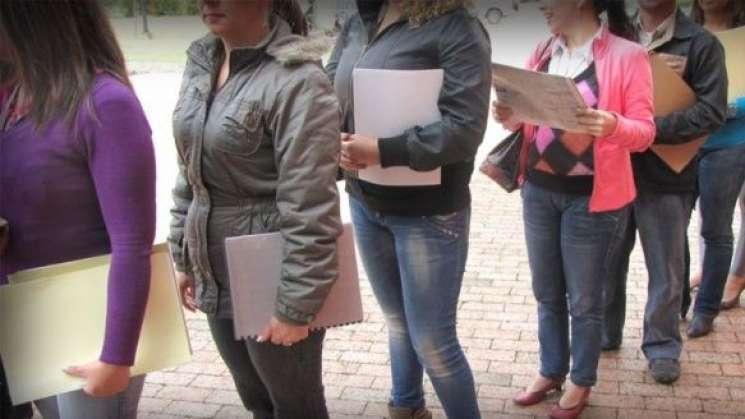 Incrementa desempleo en mujeres por COVID