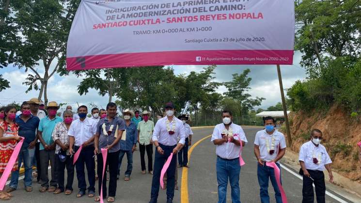 Entrega Sinfra modernización de caminos en la Costa