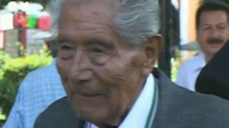 Conmemoran a Don Fidel Lopez Sanchez, una leyenda de la mixteca