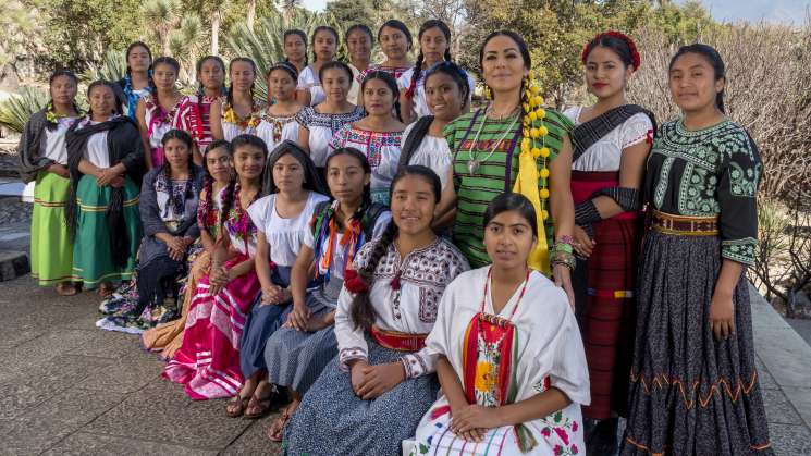 Exposición venta a beneficio del Fondo Guadalupe Musalem A.C.