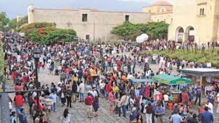 De la CDMX  55% de visitantes que llegan a Oaxaca: SECTUR