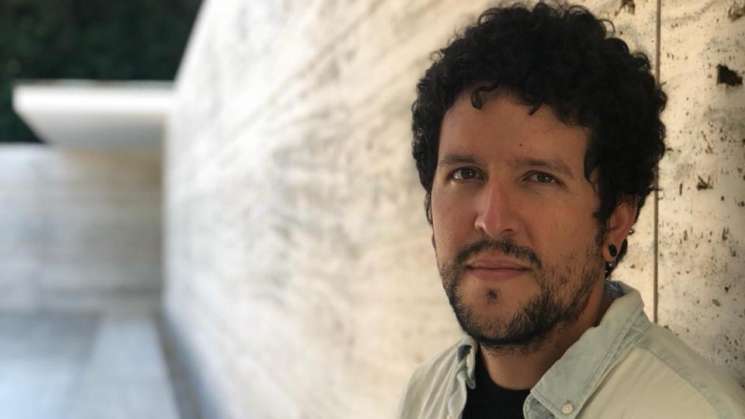 Diego Olavarría obtiene Premio Bellas Artes de Crónica Literaria