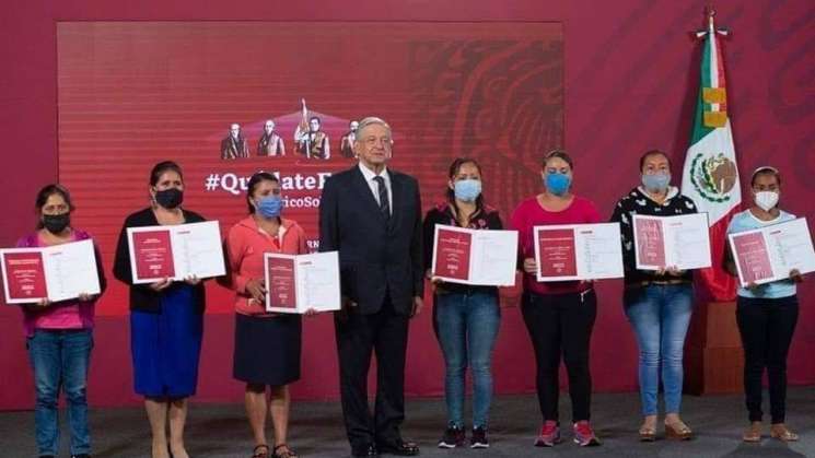 Recibe Telesecundaria  de Oaxaca premio de Lotería Nacional