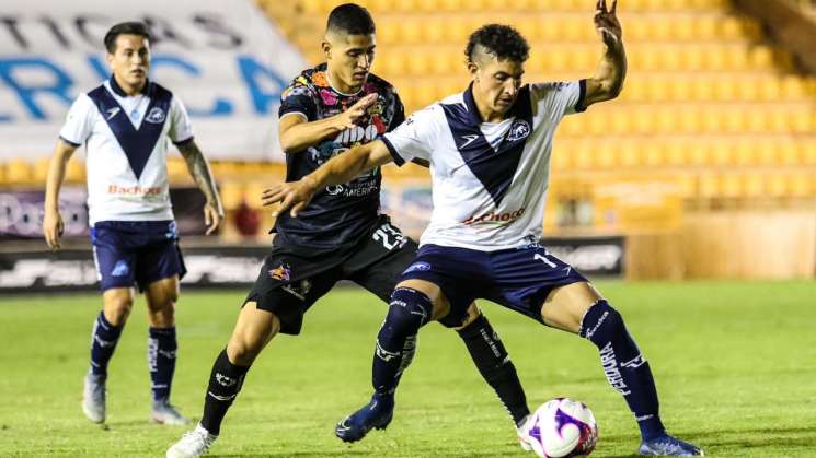 Celaya, líder invicto en la Liga de Expansión