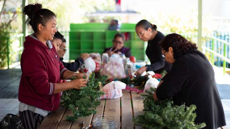 Realizará Parque CAPCE Taller Virtual de Manualidades Navideñas  