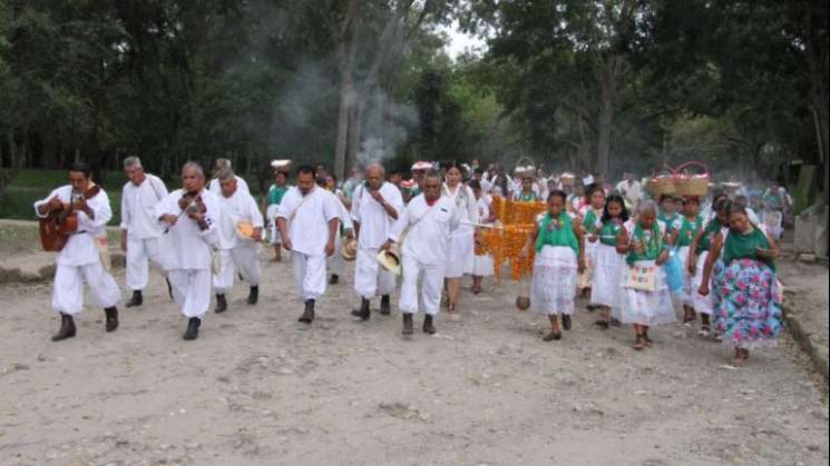 Unam promueve la medicina tradicional totonaca