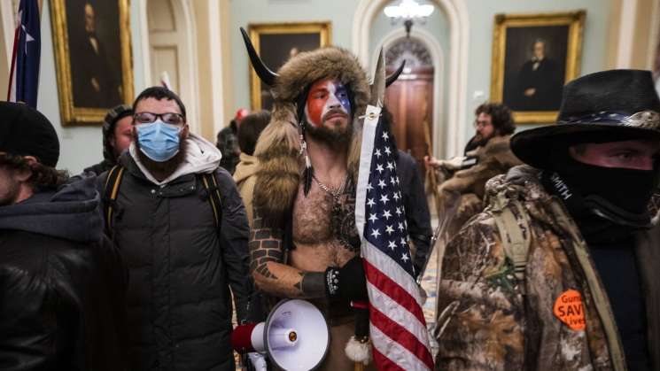 Simpatizantes de Trump toman el Capitolio en Washington