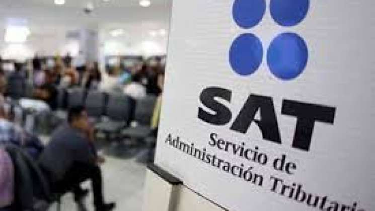 Multara SAT a quien gaste con tarjeta más de su sueldo