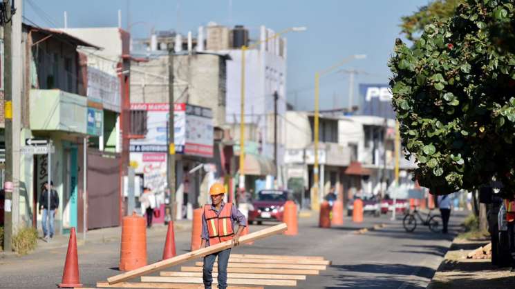 Inicia construcción de paradas especiales del CityBus Oaxaca