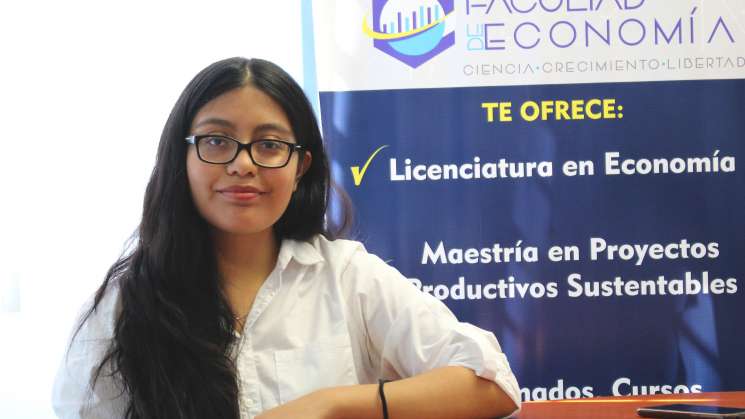  Alumna de la UABJO Nombrada Enlace Universitario BANXICO