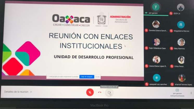 Presenta Administración Oferta de Capacitación 2021