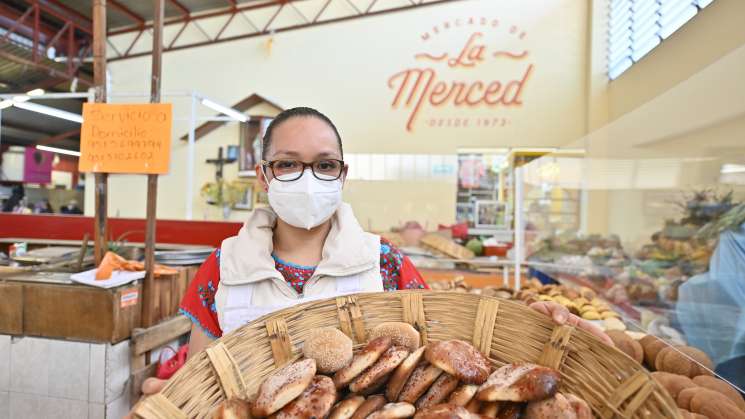 Celebra Mercado de La Merced 48 años de vida