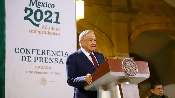  Aumenta AMLO popularidad al 64 por ciento en nueva encuesta