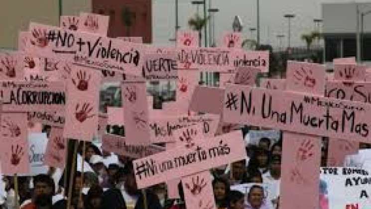 En Oaxaca marchan contra violencia de género y feminicidios