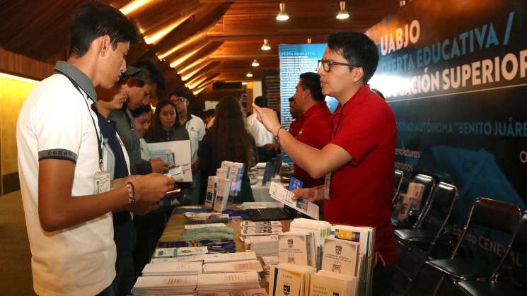  UABJO presente en la Exporienta Educativa y de Posgrado 2021