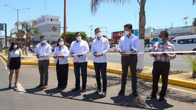 Realiza gira AMH por la mixteca inaugurando obras