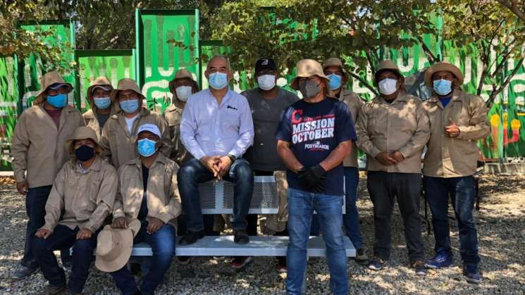 Polideportivo refrenda atención a la comunidad oaxaqueña