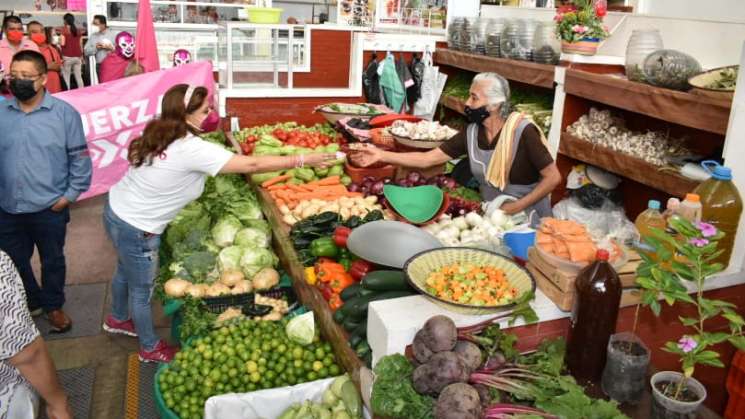 Mercados, una importante fuente de economía: Karla Gabriela 