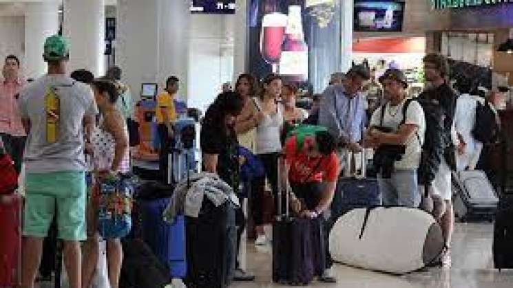  Tras repunte de contagios, recomienda E.U “no viajar” a México