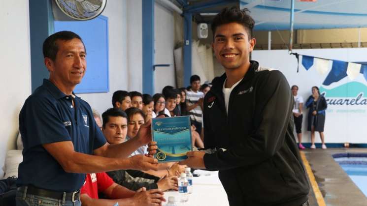 Oaxaca define selección de natación y aguas abiertas a olímpicos 